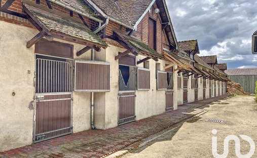 Just 1h30 From Paris, A Haven Of Nature And Authenticity