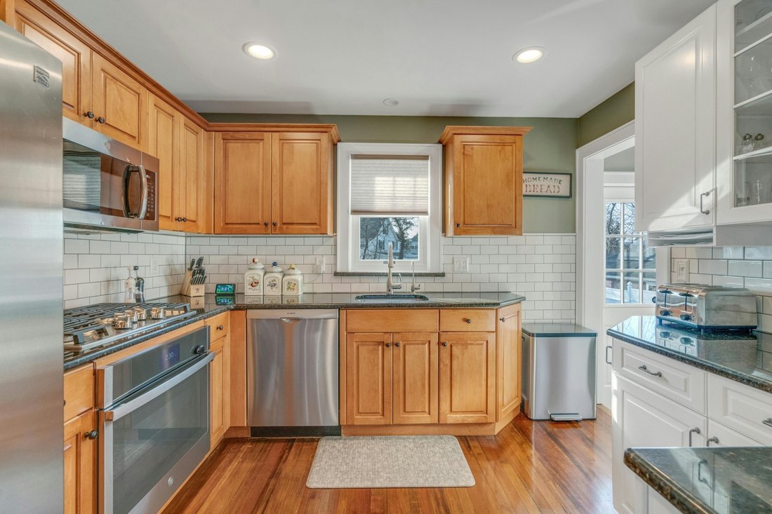 House in Waldwick, New Jersey, United States 5 - 15199842