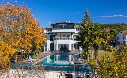 Villa in Çakıl, İstanbul, Turkey 1