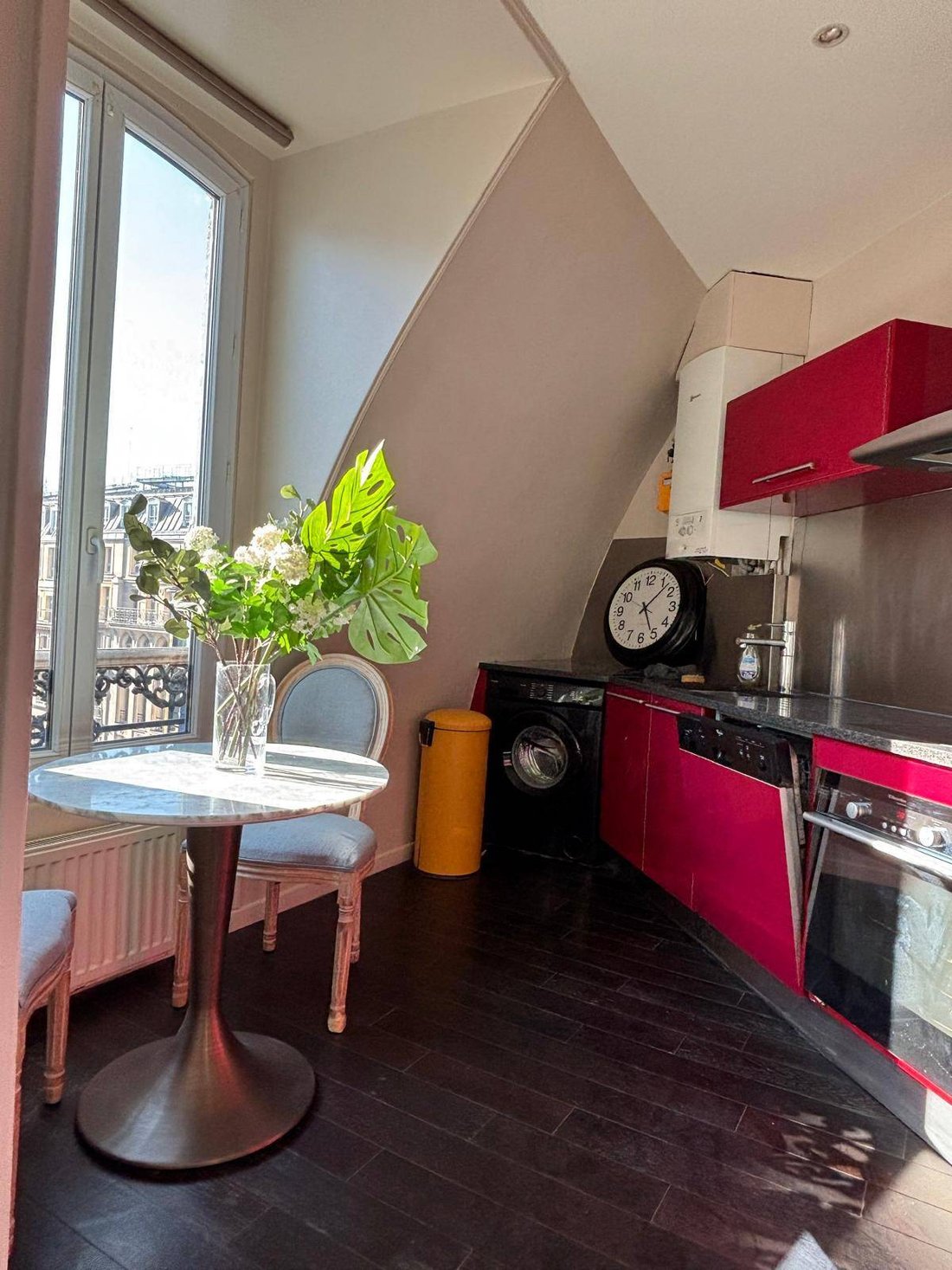 Apartment in Les Halles, Paris 1er Arrondissement, Paris 4 - 15201414