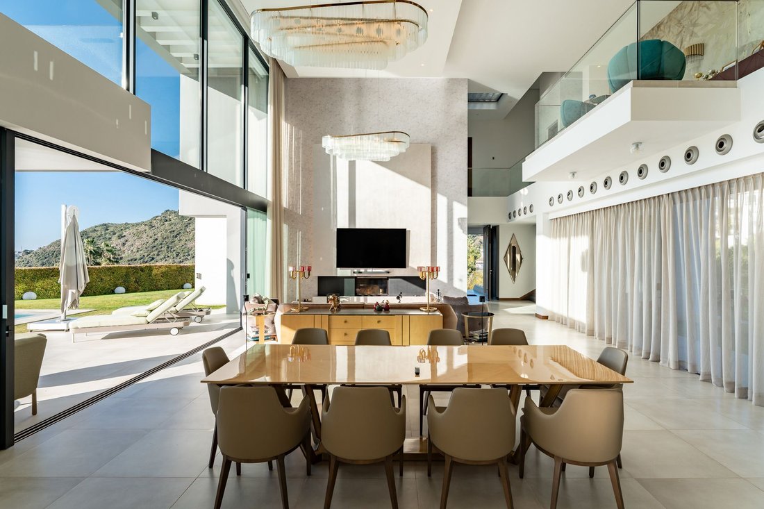 Villa in Benahavis, Andalusia, Spain 2 - 15096287