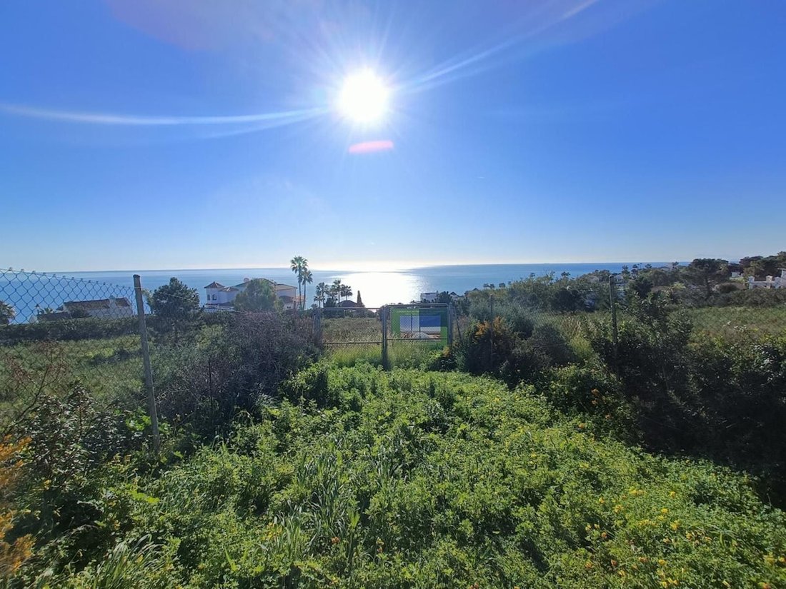 Land in Manilva, Andalusia, Spain 1 - 15202820