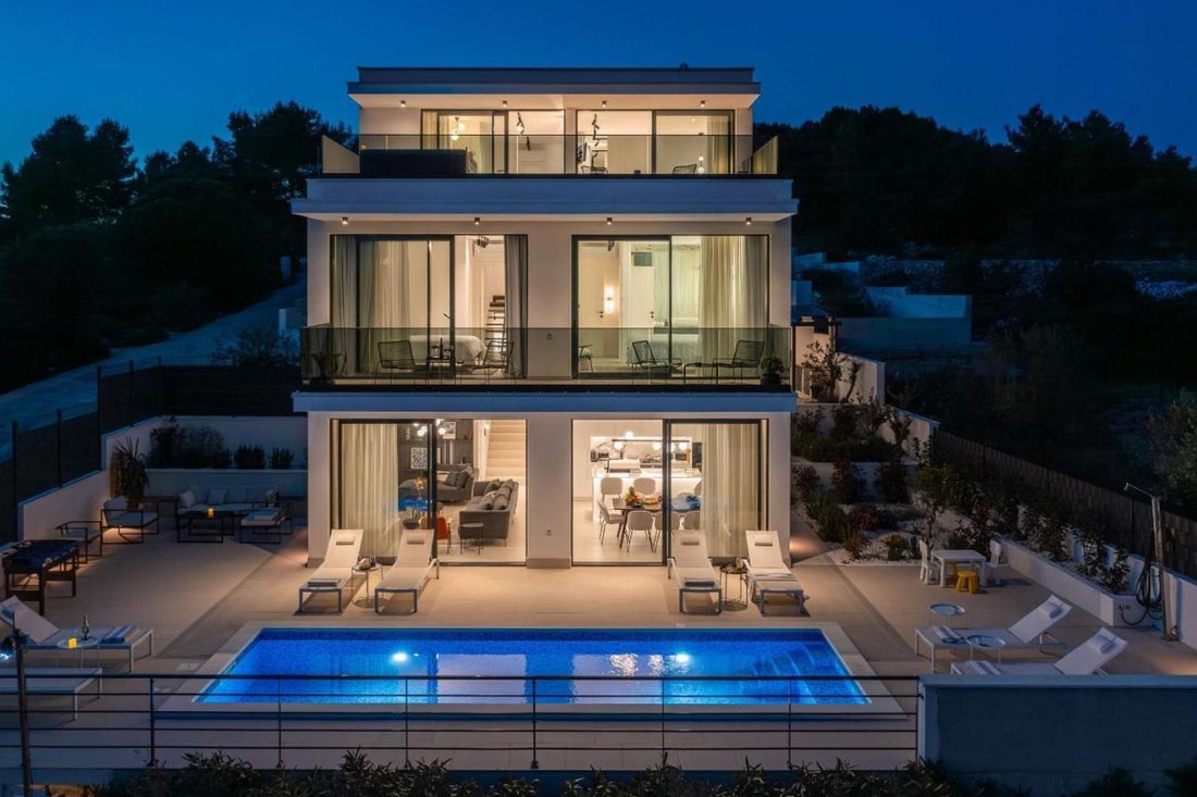 Villa in Okrug Gornji, Split-Dalmatia County, Croatia 2 - 15201621