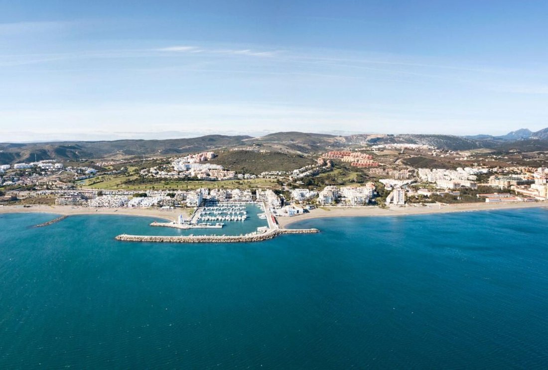 Land in Manilva, Andalusia, Spain 1 - 15202852