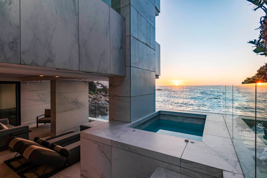 Apartment in Cape Town, Western Cape, South Africa 1 - 15202169