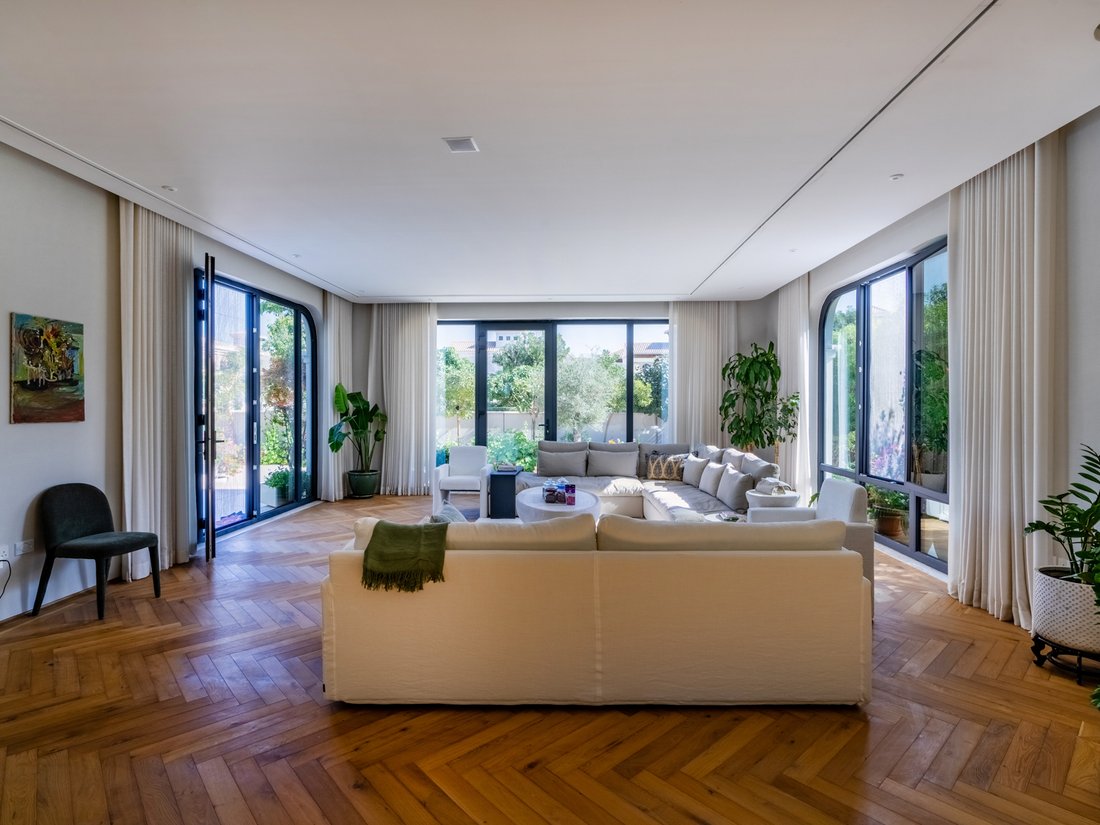 Villa in Dubai, Dubai, United Arab Emirates 5 - 15202453