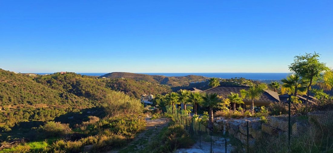 Land in Benahavis, Andalusia, Spain 4 - 15202571