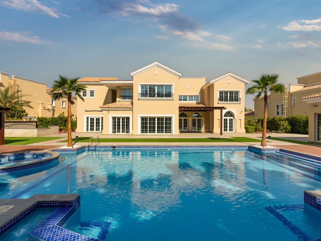 Villa in Dubai, Dubai, United Arab Emirates 1 - 15202318