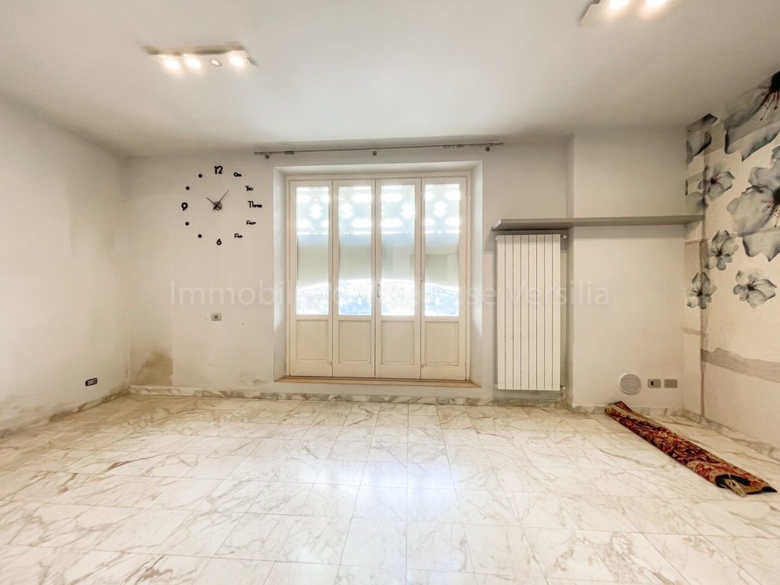 Apartment in Lungomare, Viareggio, Tuscany 3 - 15204410