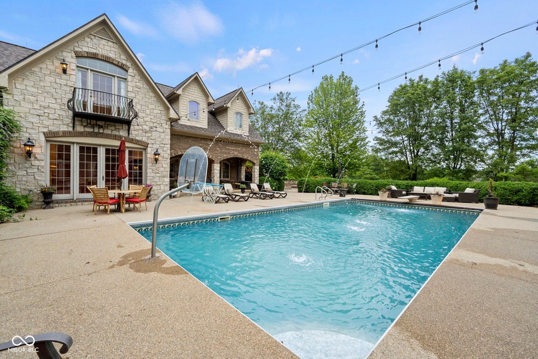 House in Westfield, Indiana, United States 5 - 15204321