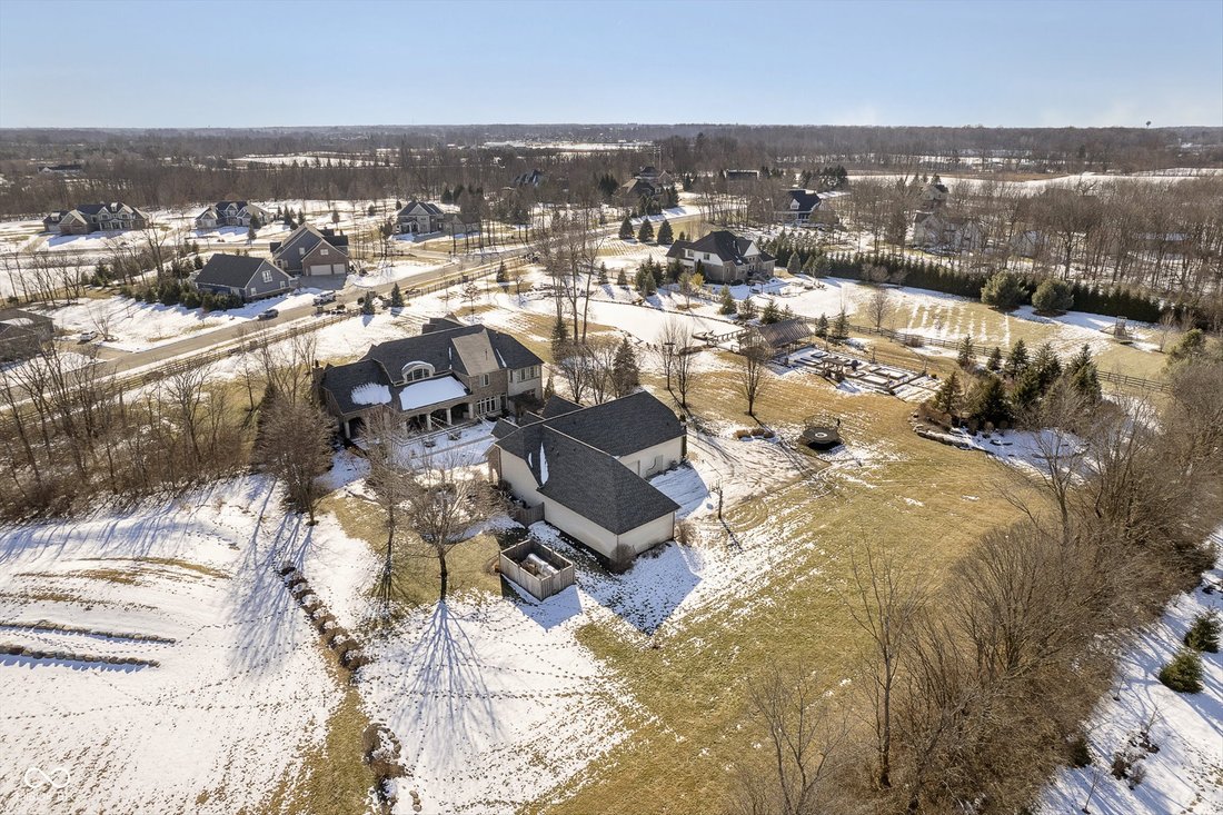 House in Westfield, Indiana, United States 3 - 15204321