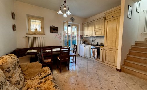 Villa in Vittoria Apuana, Forte dei Marmi, Tuscany 1