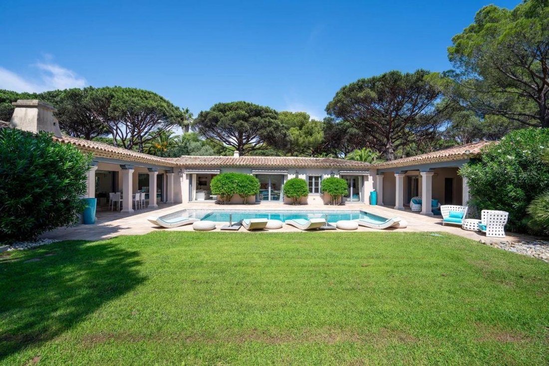 Villa in Zone Ouest Urbaine, Saint-Tropez, France 1 - 15205028