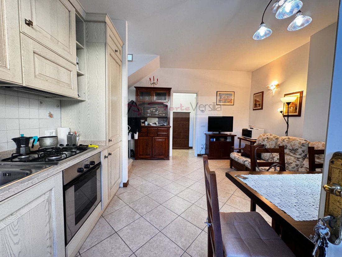 Villa in Vittoria Apuana, Forte dei Marmi, Tuscany 2 - 15208071
