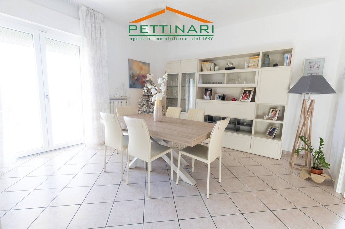 House in Recanati, Marche, Italy 2 - 15208074