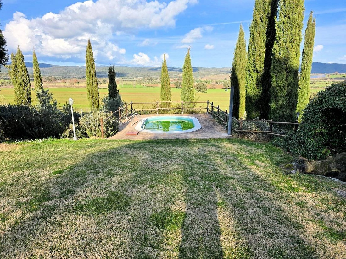 Country House in Roccastrada, Tuscany, Italy 2 - 15208087