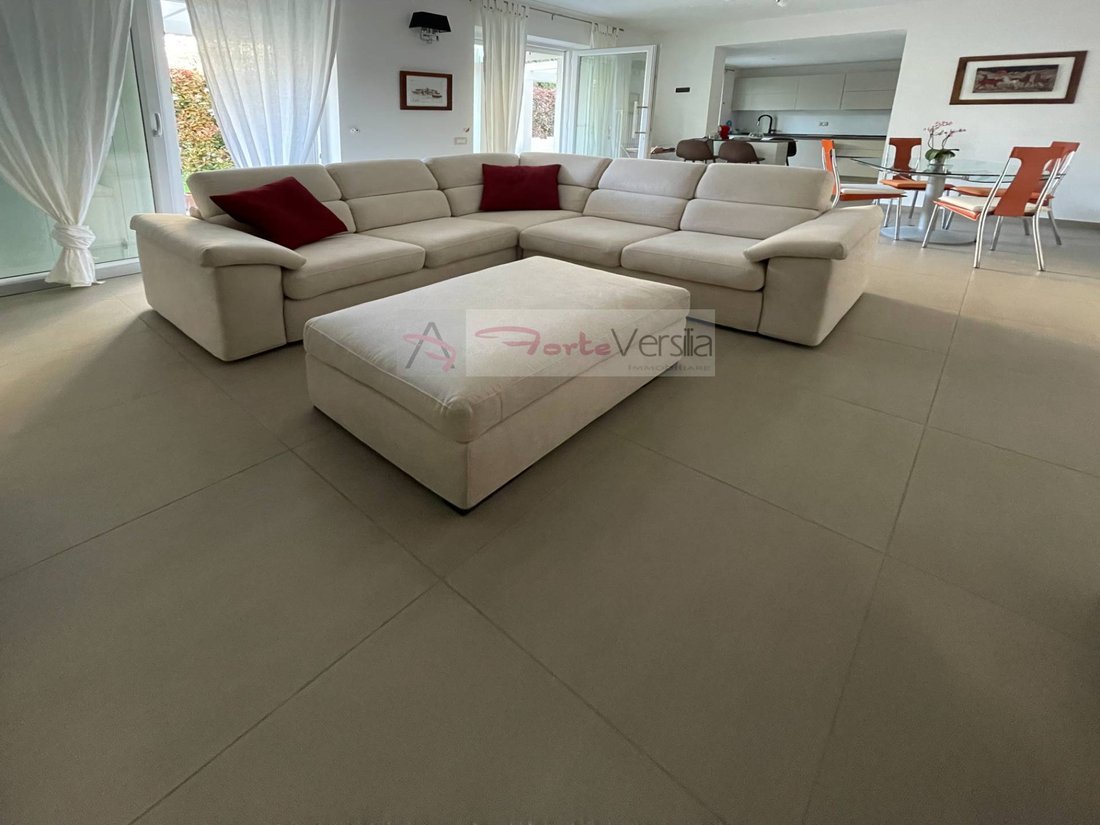 Villa in Cinquale, Montignoso, Tuscany 3 - 15208075