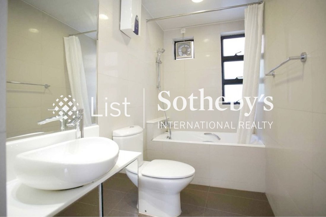 Apartment in Hong Kong, Hong Kong 5 - 14583765