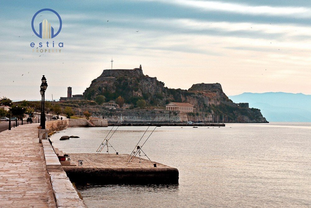 Land in Korfu, Peloponnese, Western Greece and the Ionian, Griechenland 2 - 15206773