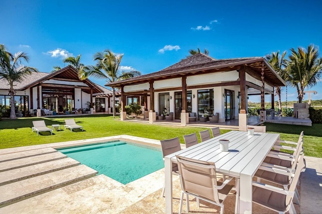Villa in Punta Cana, La Altagracia Province, Dominican Republic 2 - 15206218