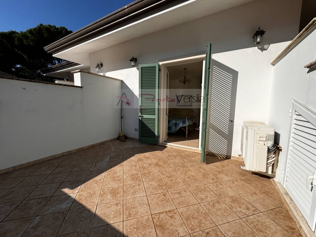 Villa in Vittoria Apuana, Forte dei Marmi, Tuscany 3 - 15208071
