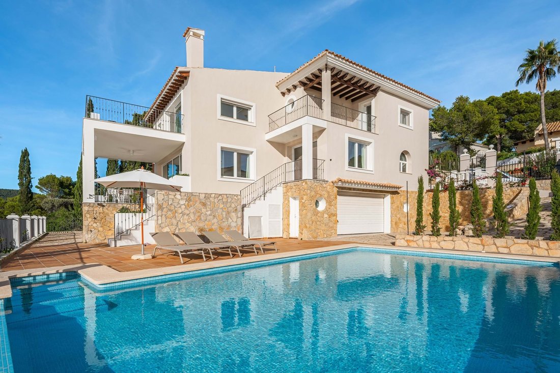 Villa in Camp de Mar, Mallorca, Andratx, Balearic Islands 2 - 15205469