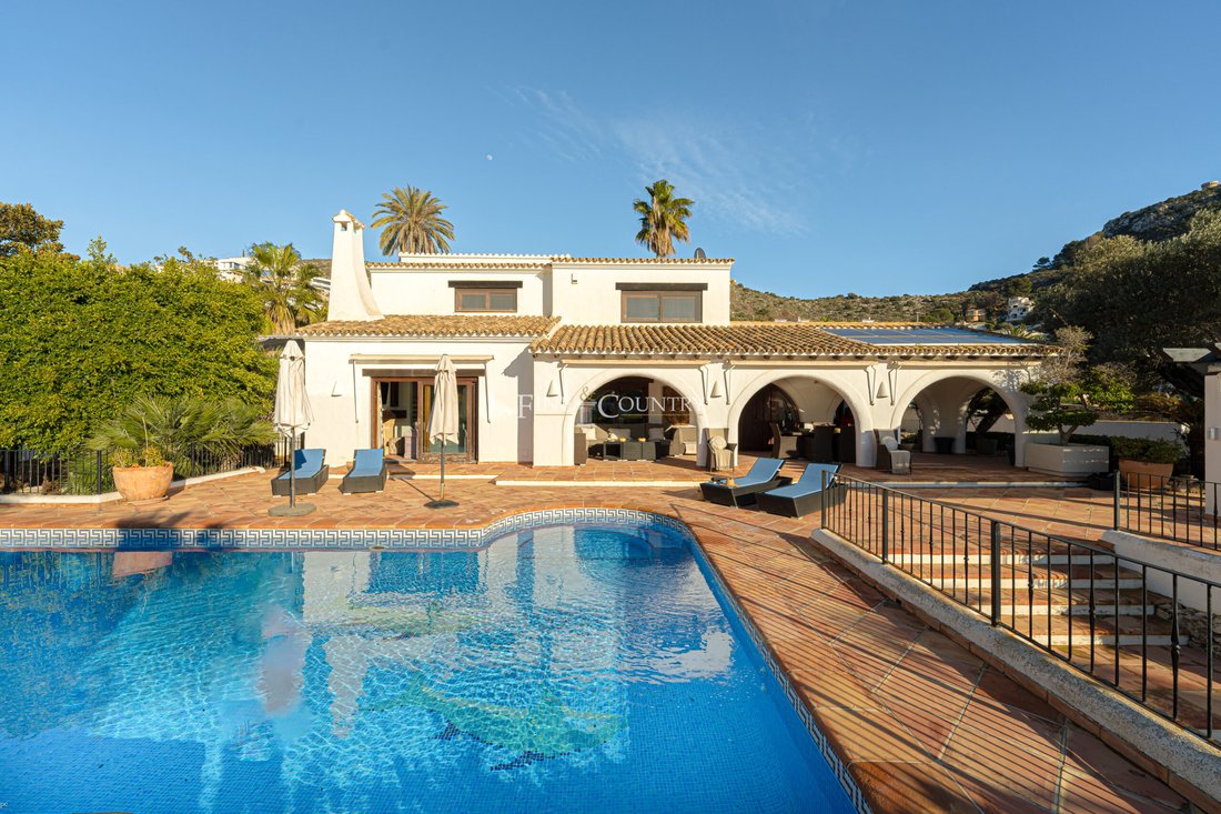 Villa in Moraira, Teulada, Valencian Community 2 - 15206082