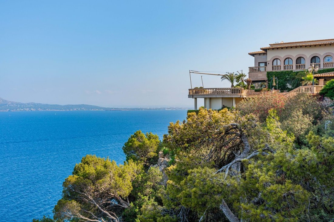 Villa in Port de Pollença, Balearic Islands, Spain 1 - 15205396