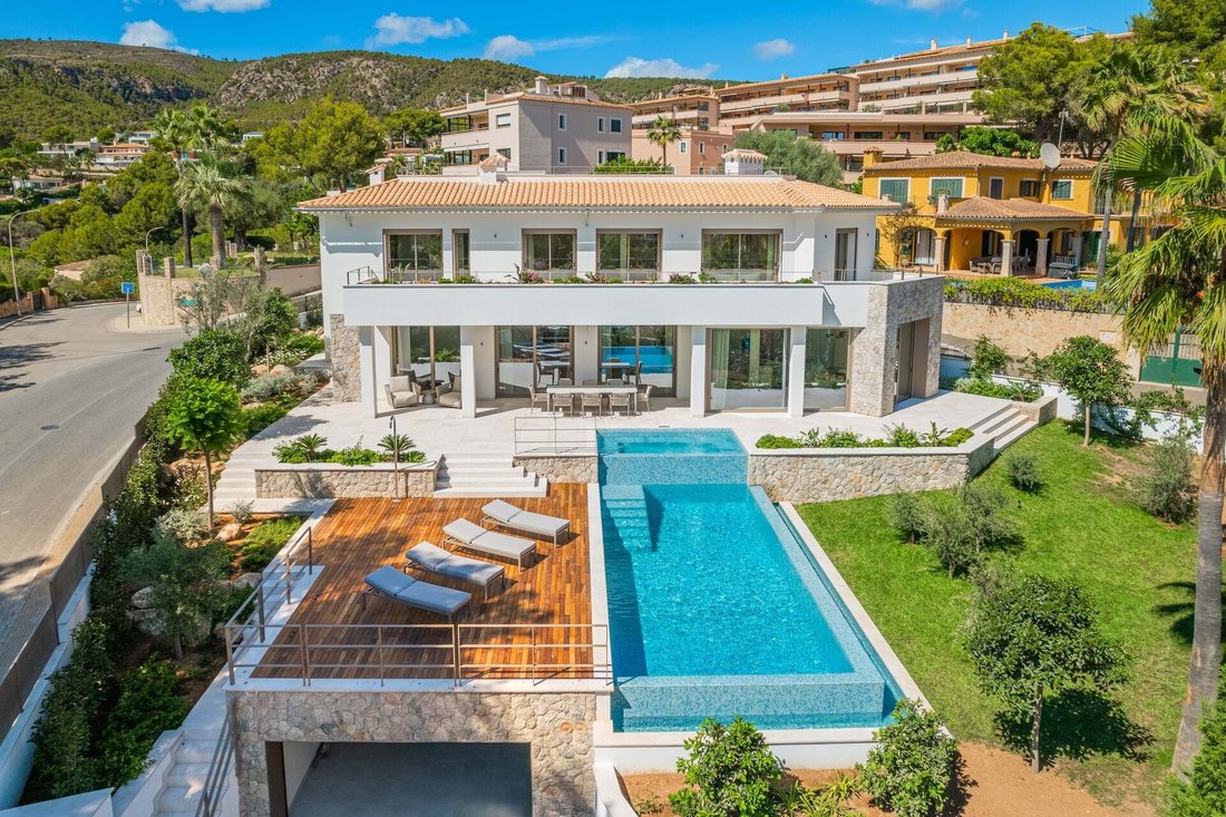 Villa in Portals Nous, Calvia, Balearic Islands 1 - 15205375