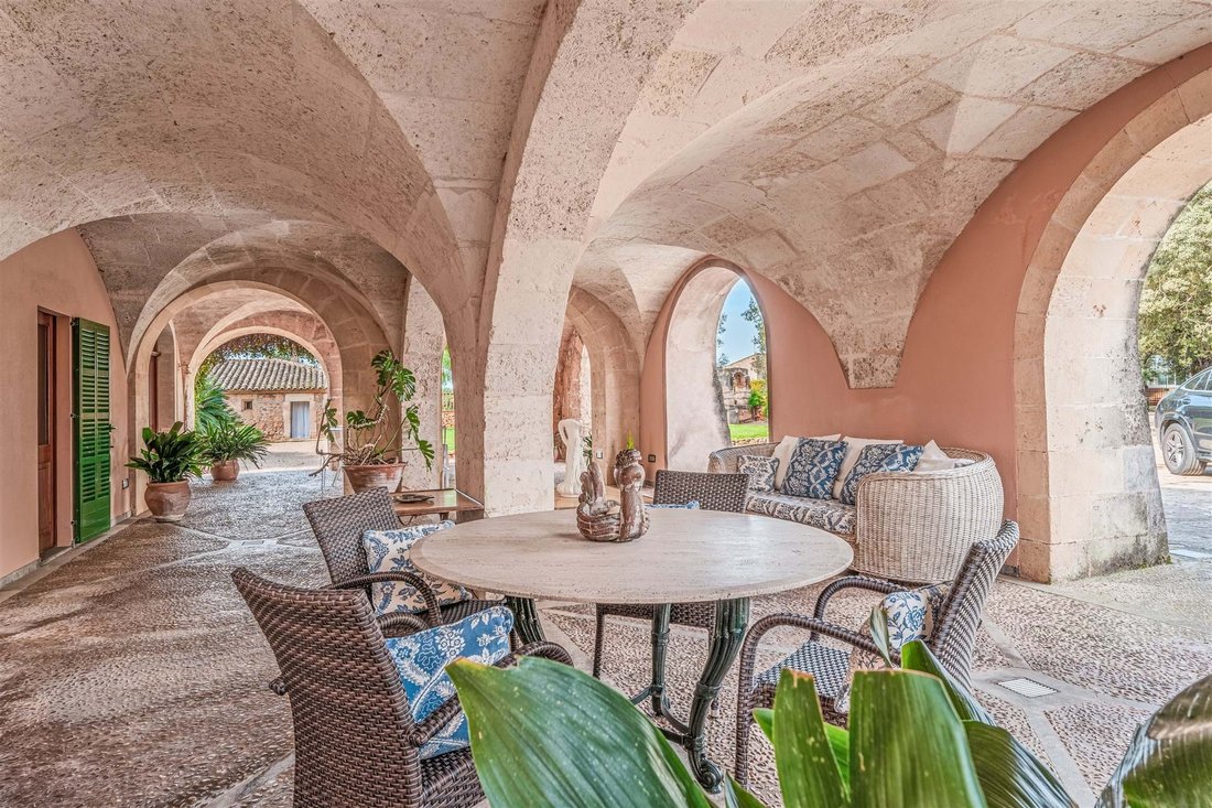 Villa in Llucmajor, Balearic Islands, Spain 2 - 15205260