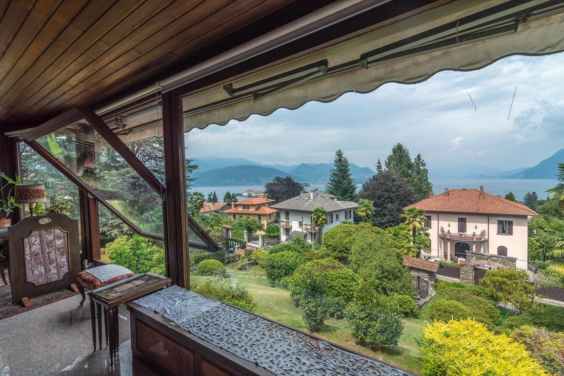 Villa in Stresa, Piedmont, Italy 5 - 10740301