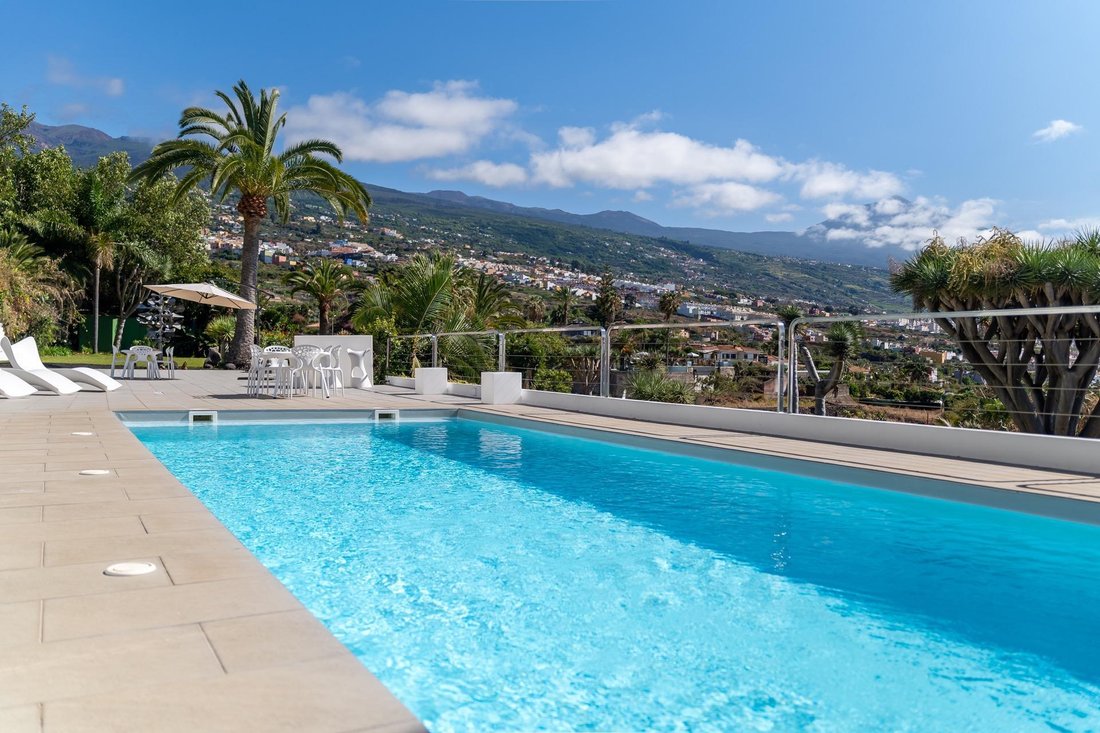 Villa in La Orotava, Canary Islands, Spain 2 - 15207415