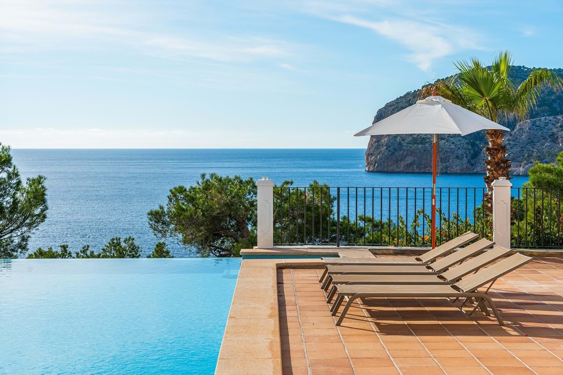 Villa in Camp de Mar, Mallorca, Andratx, Balearic Islands 4 - 15205469