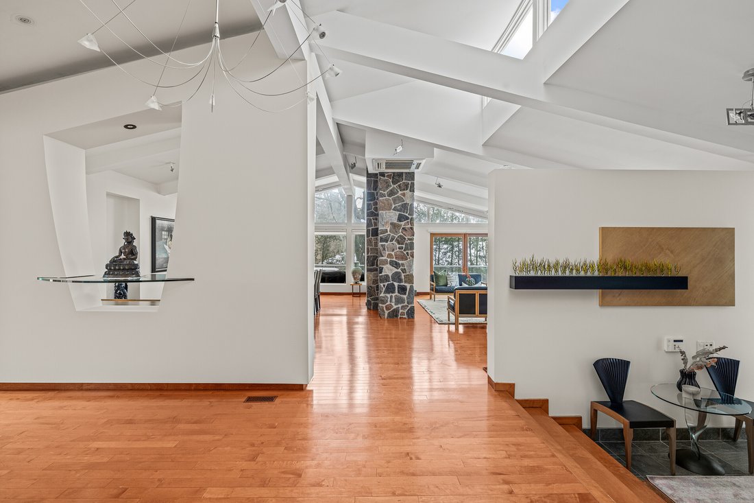 House in Toronto, Ontario, Canada 5 - 15205815