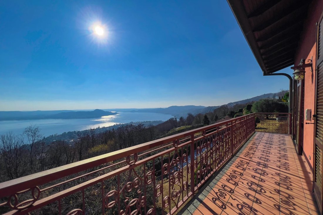 House in Lesa, Piedmont, Italy 3 - 12514701