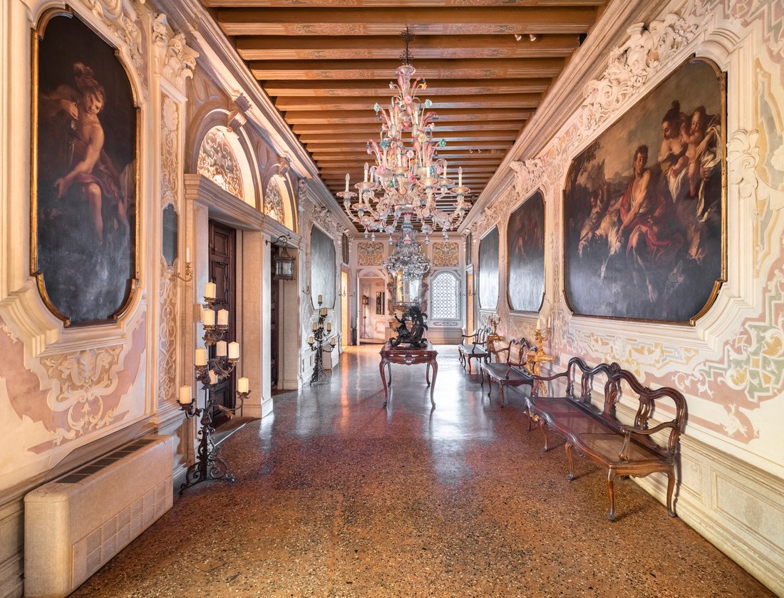 Palazzo Rococo In Venice, Veneto, Italy For Sale (14085429)