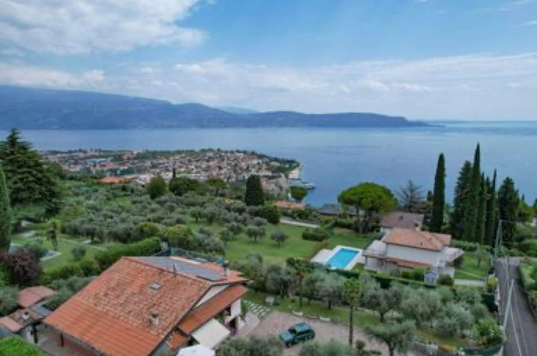 Villa in Monte Maderno, Toscolano, Lombardy 5 - 15209503