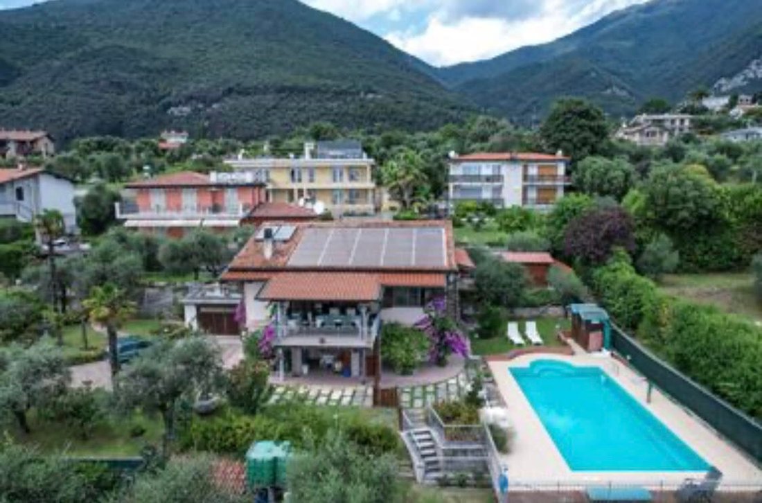 Villa in Monte Maderno, Toscolano, Lombardy 4 - 15209503