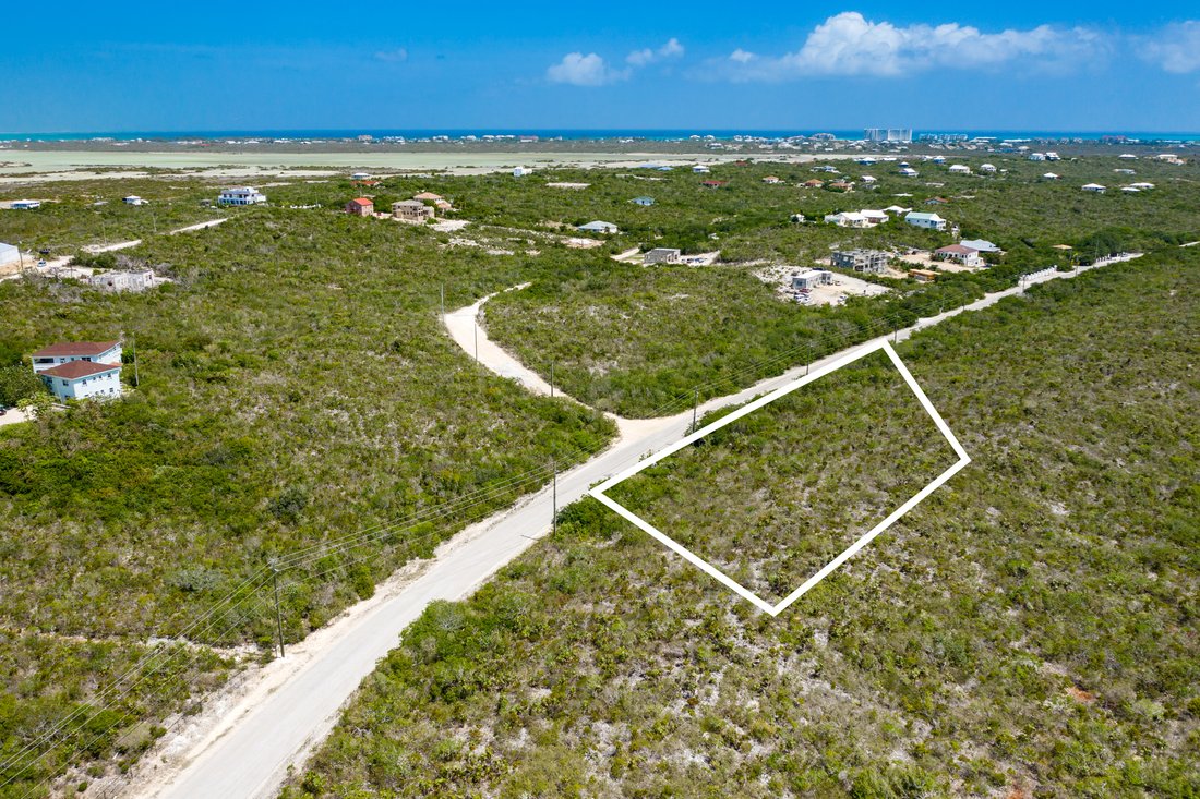 Terrain à Long Bay Hills, Caicos Islands, Îles Turks et Caïques 4 - 15209639