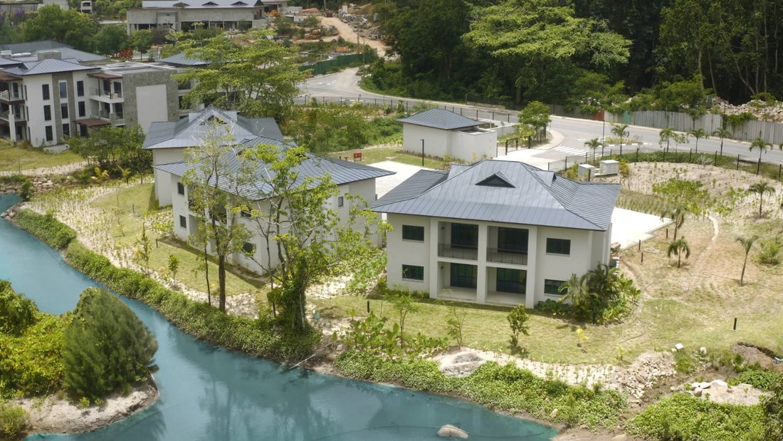 Condo in Mahé, Seychelles 2 - 15209664