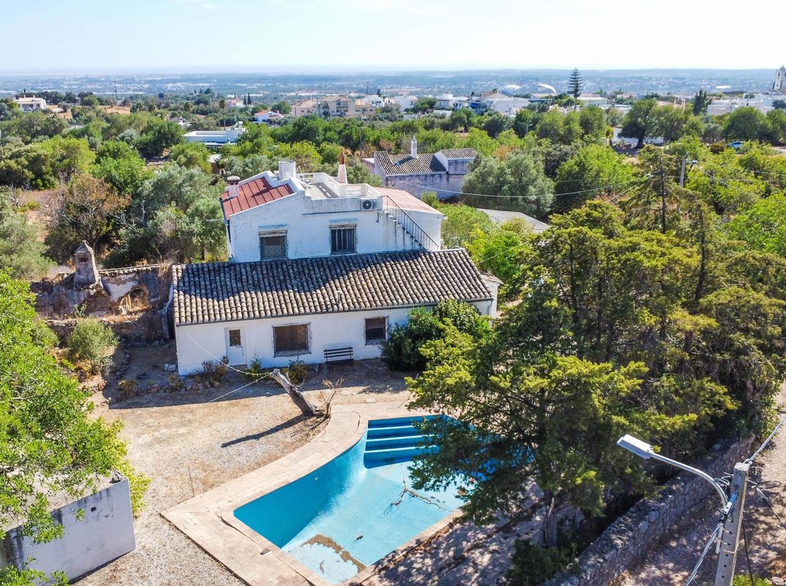 Villa in Santa Barbara de Nexe, Algarve, Portugal 2 - 15209947
