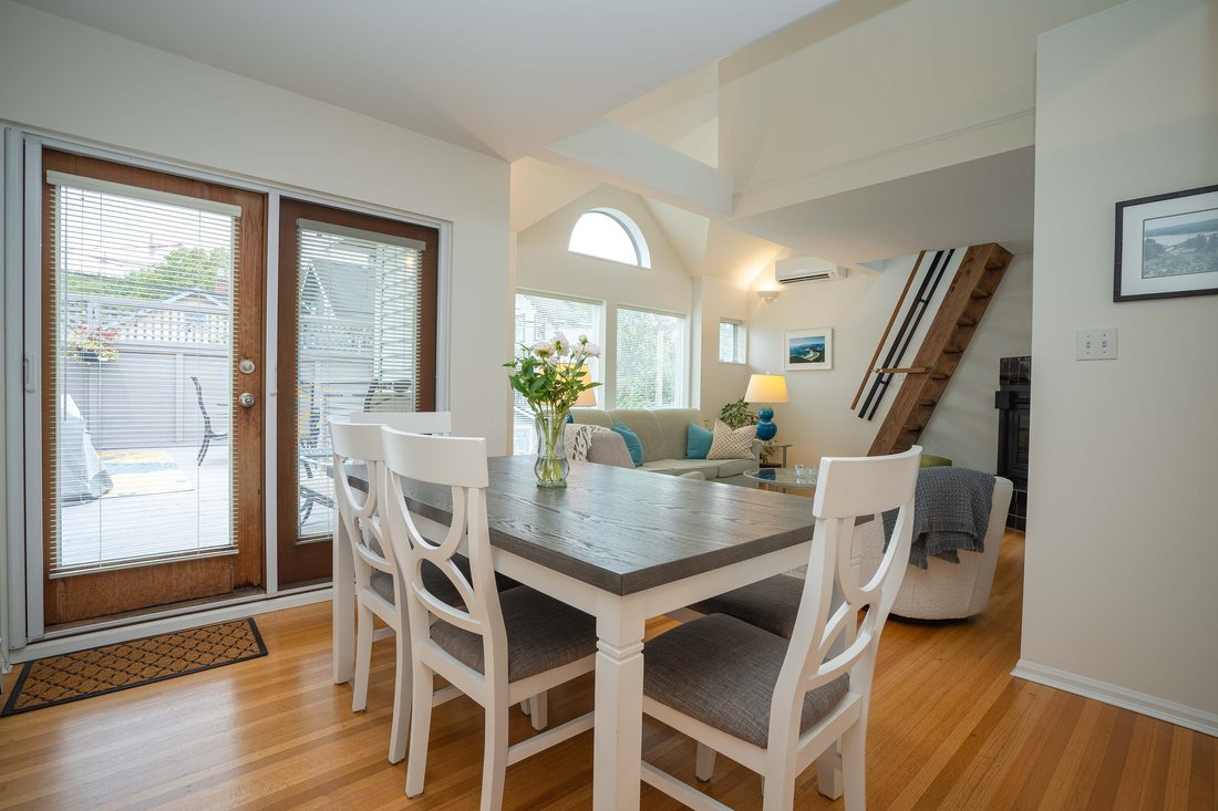 Townhouse in Vancouver, British Columbia, Canada 1 - 14865722