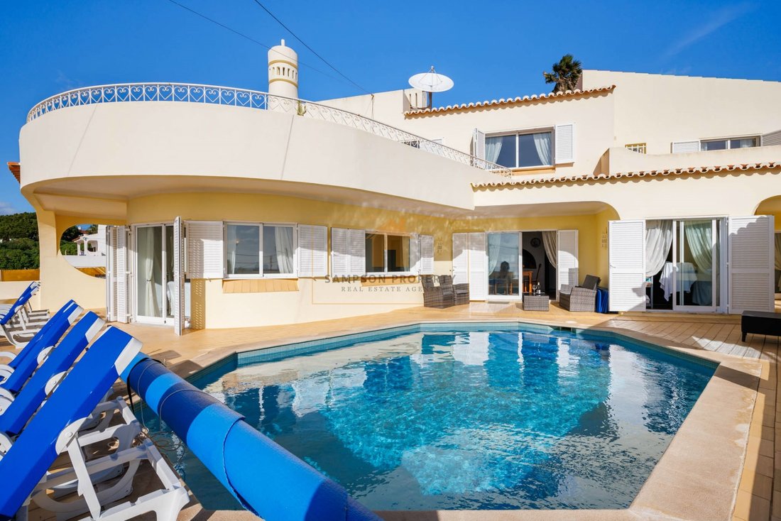 House in Carvoeiro, Algarve, Portugal 2 - 15211816