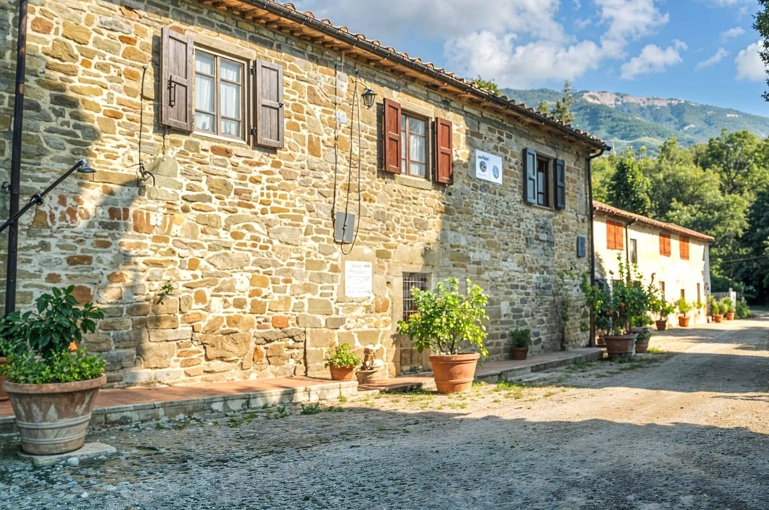 Country House in Castelfranco Piandisco, Tuscany, Italy 5 - 15211952