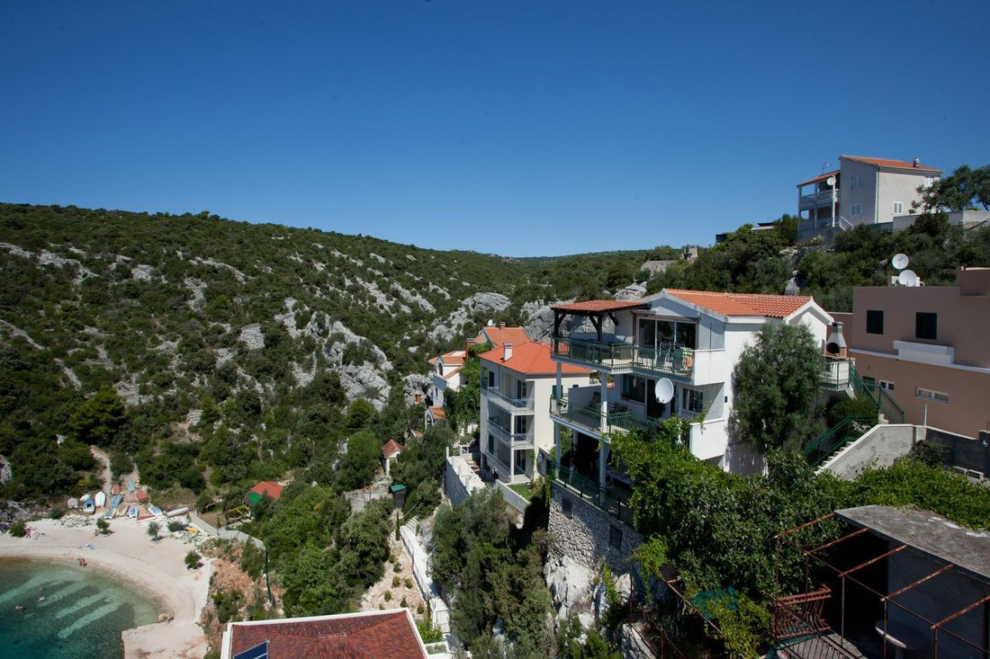 Villa in Marina, Split-Dalmatia County, Croatia 1 - 15212002