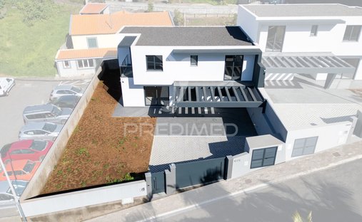 Casa a São Roque, Madera, Portogallo 1