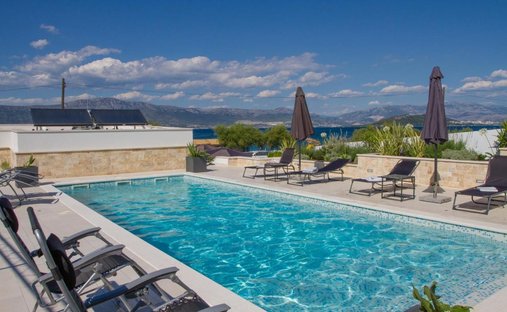 Villa in Zedno, Split-Dalmatia County, Croatia 1
