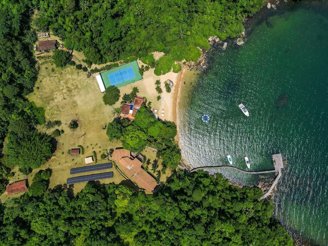 Villa in Bracuí, State of Rio de Janeiro, Brazil 1 - 12479551