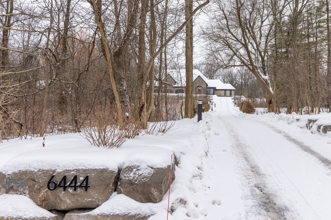 House in Burlington, Ontario, Canada 3 - 15210634