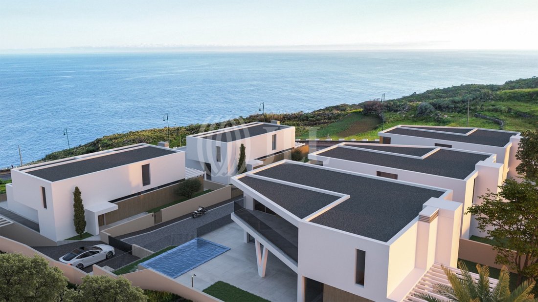 Haus in Santa Cruz, Autonome Region Madeira, Portugal 1 - 15196222